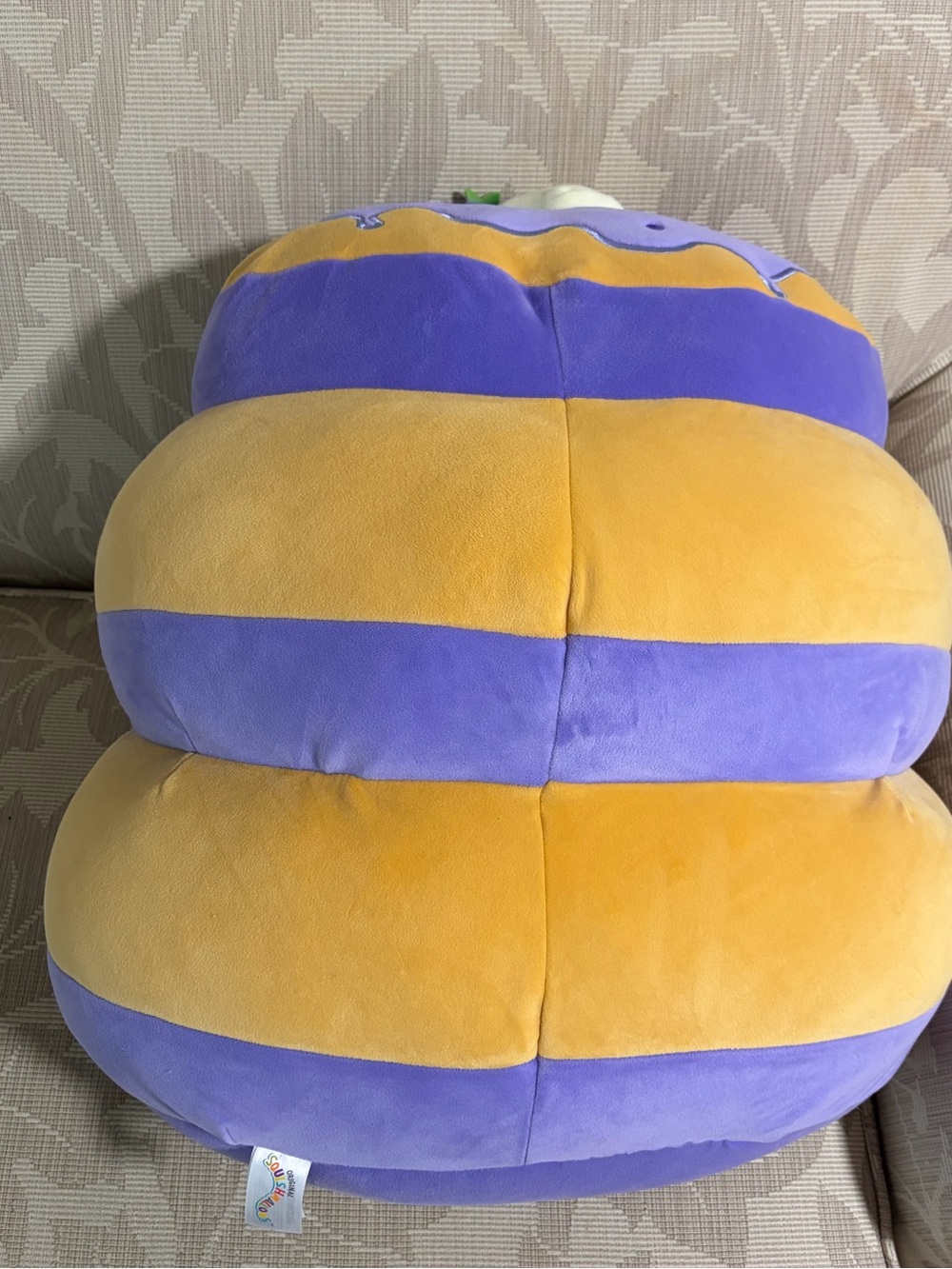 Blueberry pancake squishmallow - Picture 2 of 3